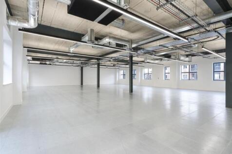 Office to rent in beeston