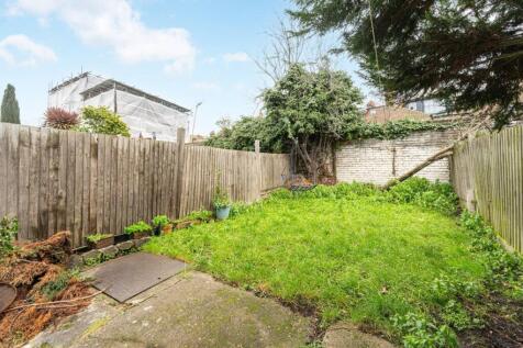 1 bed, 1 bath Flat in London - Photo 6