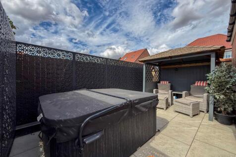 Entertaining Area