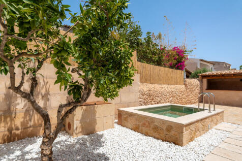 Patio with pool