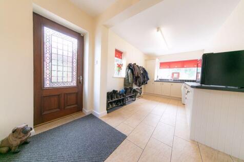 Utilities &amp; boot room