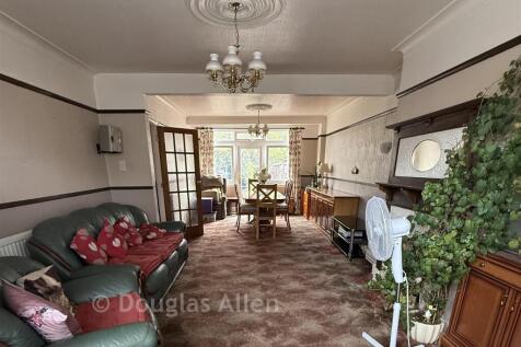 Lounge C