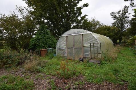 Land at Rear (2).JPG