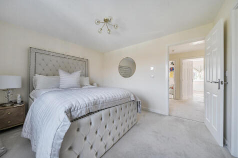 1349337-1-68cd5a0...