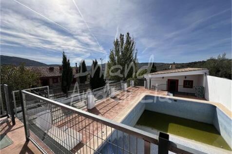 Property video thumbnail