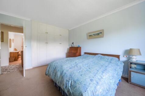 1312089-33-684c275c2f420-ARW