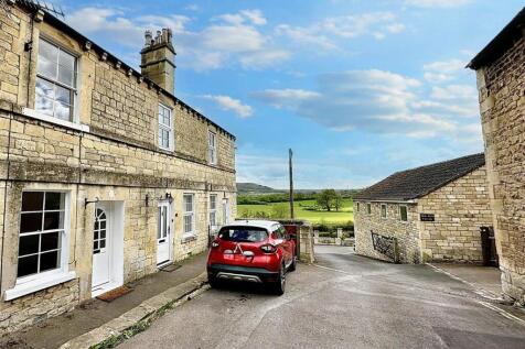 Front with View (002).jpg