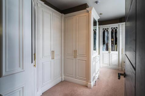 Master Dressing Room