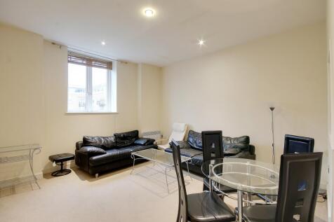 Living room 1