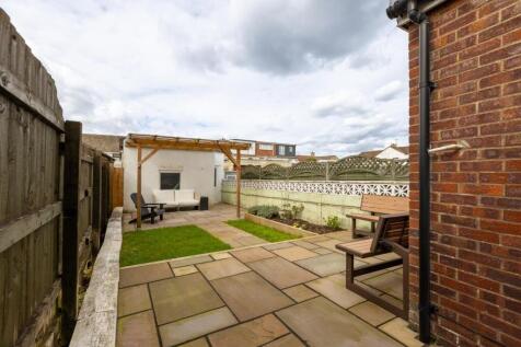 5 Headley Walk-17.jpg