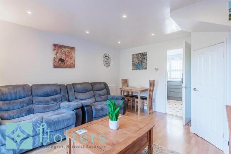 10 Heather Close, Newtown-05.jpg