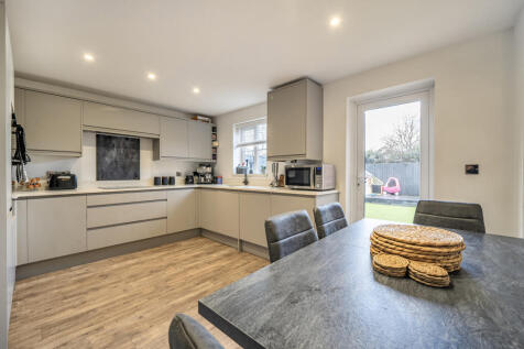 1405248-9-697b3b1...