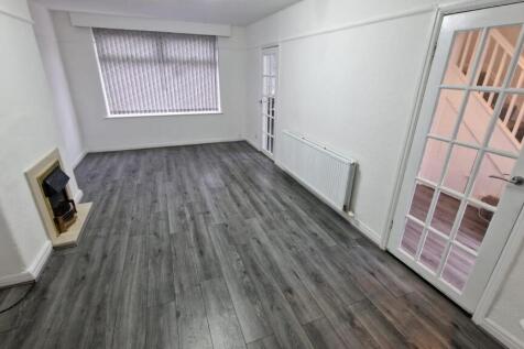 WhatsApp Image 2025-12-04 at 12.58.48 (2).jpeg