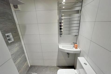 Lower Ground Floor Shower Room.jpg