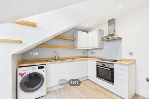 Kitchen / Living area