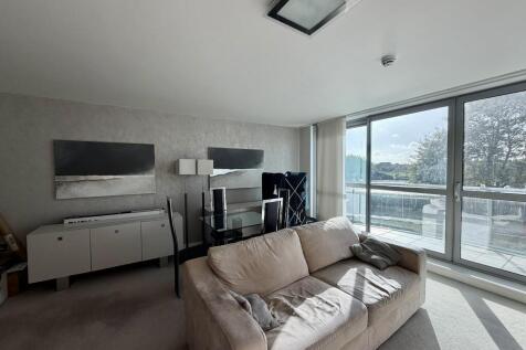 1 Bedroom Flat in NG2 4RE