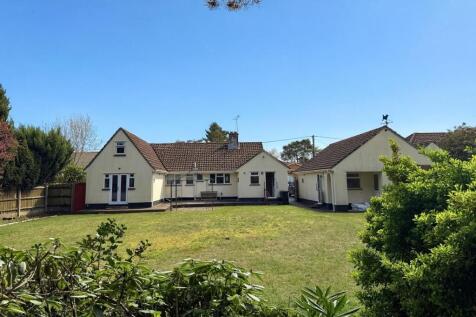 oaks drive bungalow