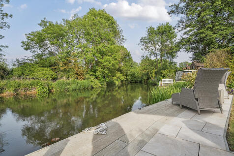 1295833-15-682cf5...