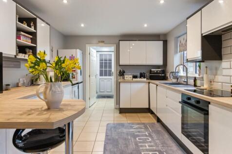 Kitchen/Living Area