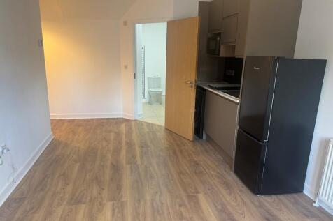 2 Sanford Mews - ...