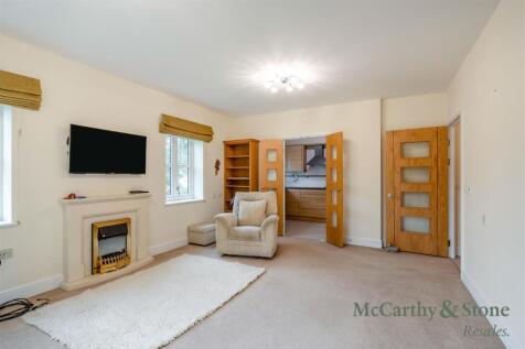 8707782-interior24.jpg