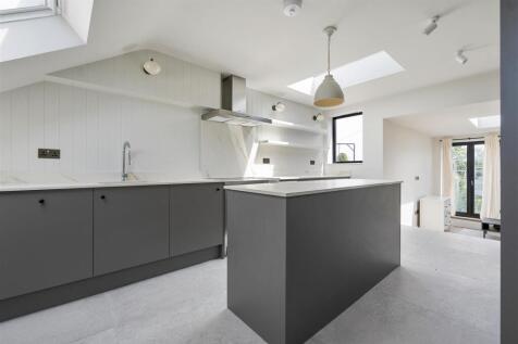 Sebert Road, E7