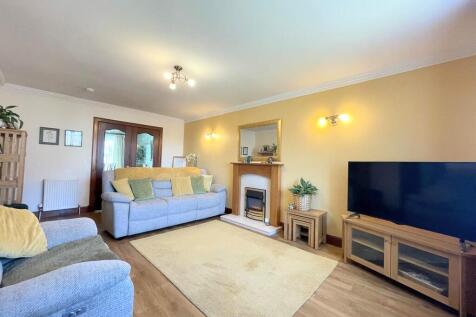 IMG-20250506-WA00...