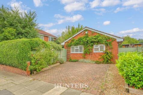 Worcester Road (7).jpg