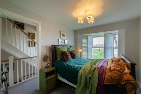 20250922125318 - 2025-09-22_12-53-18 - 5 Marine Pa