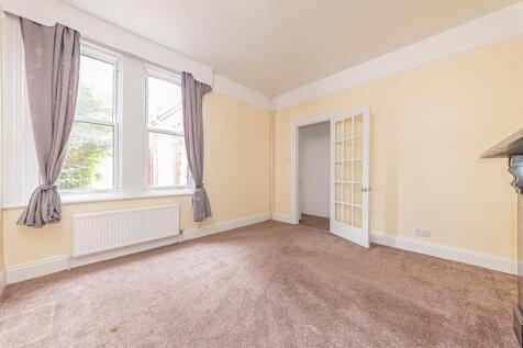 21 Sandhurst Road (11).jpg