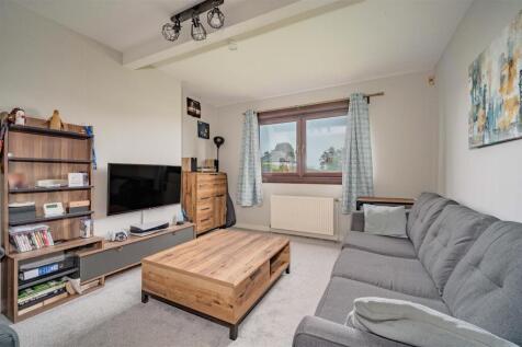 182 Arbroath Road Dundee-12.JPG