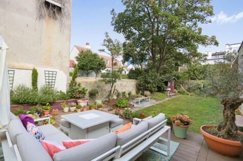 Property Image 28