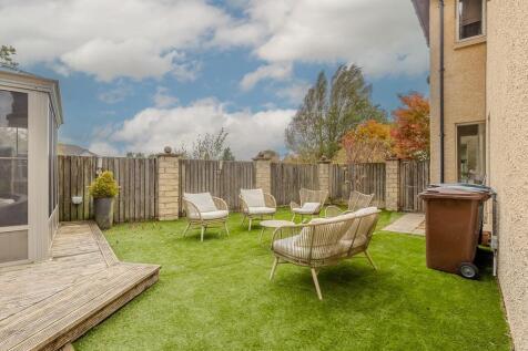 7 bed, 6 bath Detached Villa in Glasgow - Photo 85