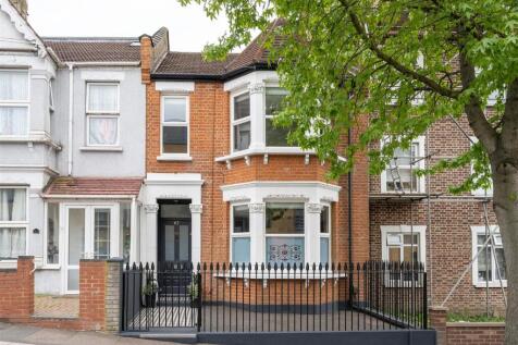 Falmer Road, E17