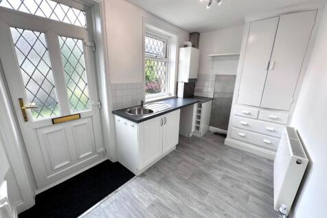 DINING/KITCHEN