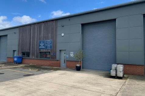 Trade Counter to rent in thornton on the hill