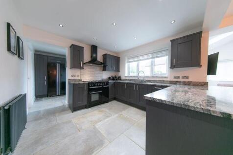 Kitchen & utilities space
