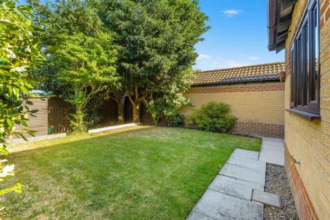 33 Longworth Close, Banbury-18.jpg