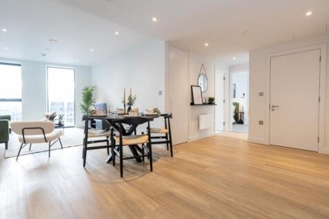 Open Plan hallway...