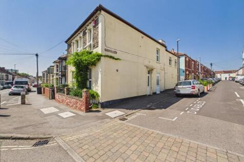CAM01576G0-PR0390-STILL022.jpg