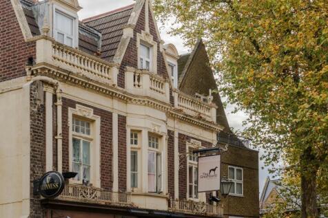 49 Becklow Road9.JPG