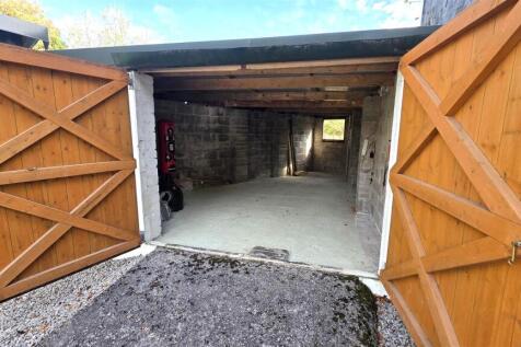 Garage.jpg