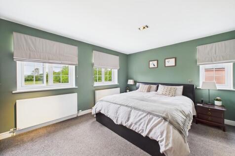 CAM01689G0-PR0469...