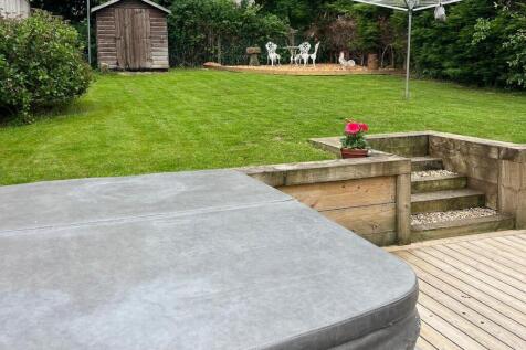 WhatsApp Image 2025-05-30 at 08.38.47 (5).jpg