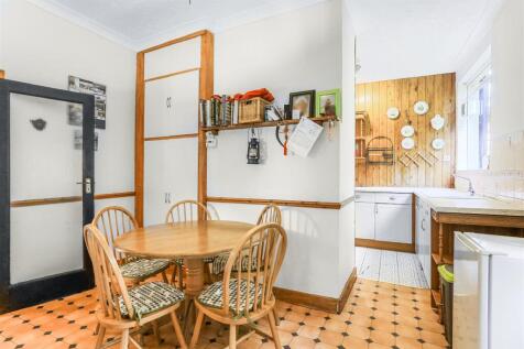 1546773911 - 41 Carshalton Park Road, SM5 - 23.jpg