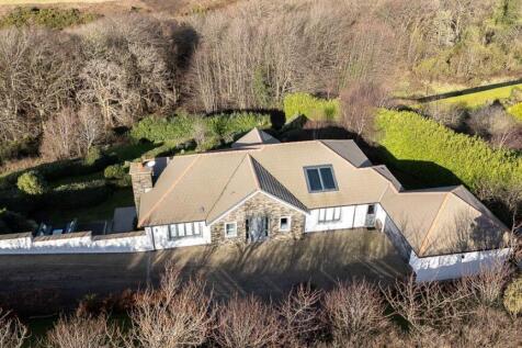 LG-66 Groudle Road Onchan Drone-7.jpg