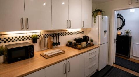 Kitchen.JPG