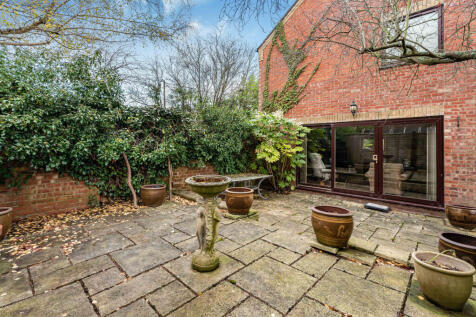 Property Image 33