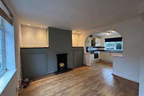 WhatsApp Image 2026-02-09 at 14.00.18 (4).jpeg