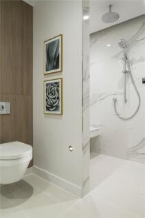 Show Flat Bathroom